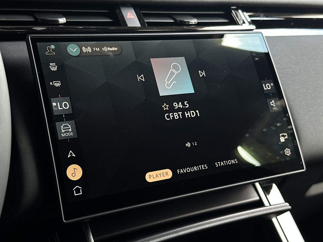 2026  Range Rover Velar