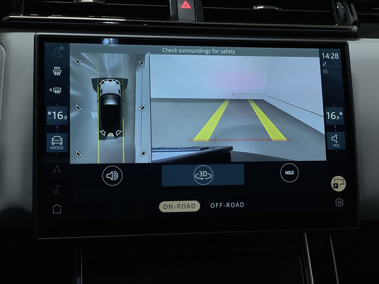 2026  Range Rover Velar