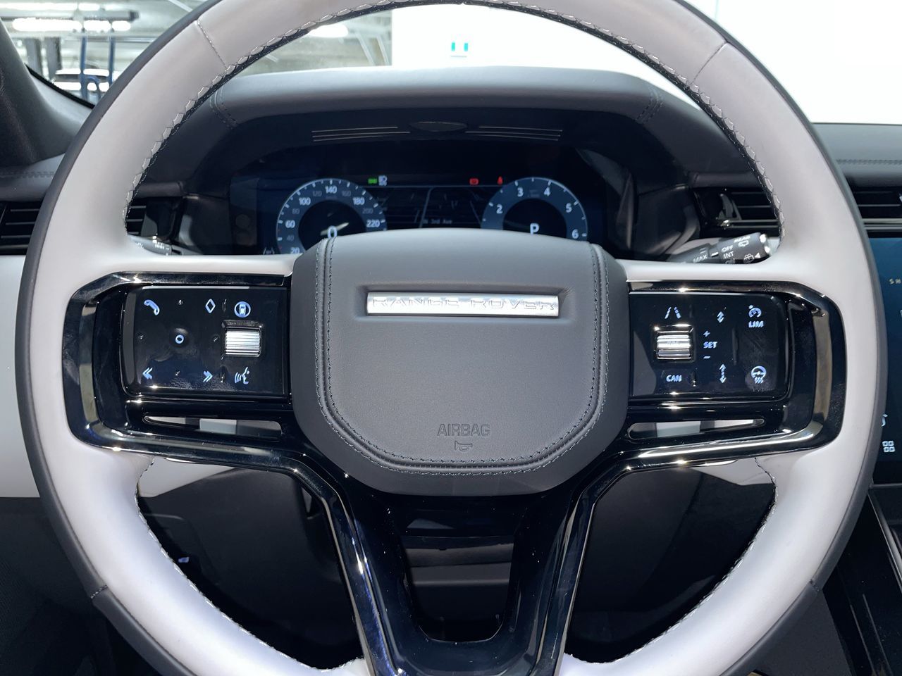 2026  Range Rover Velar