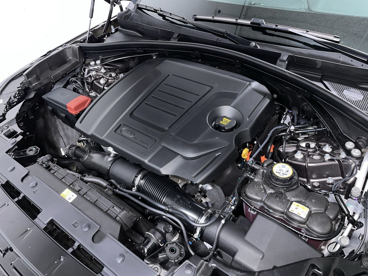 2026 Land Rover Range Rover Velar in Vancouver, British Columbia