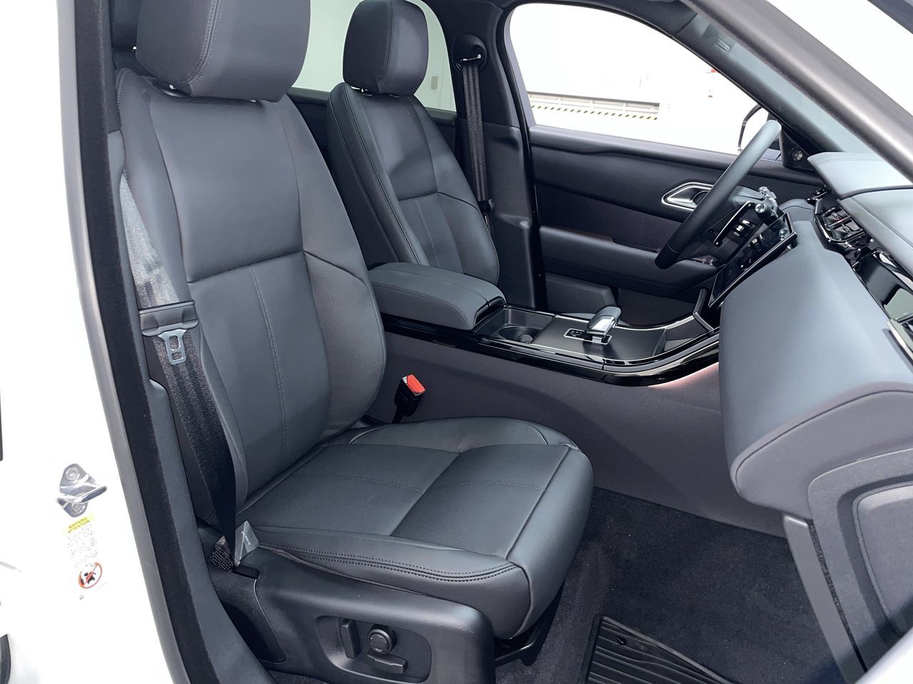 2026  Range Rover Velar