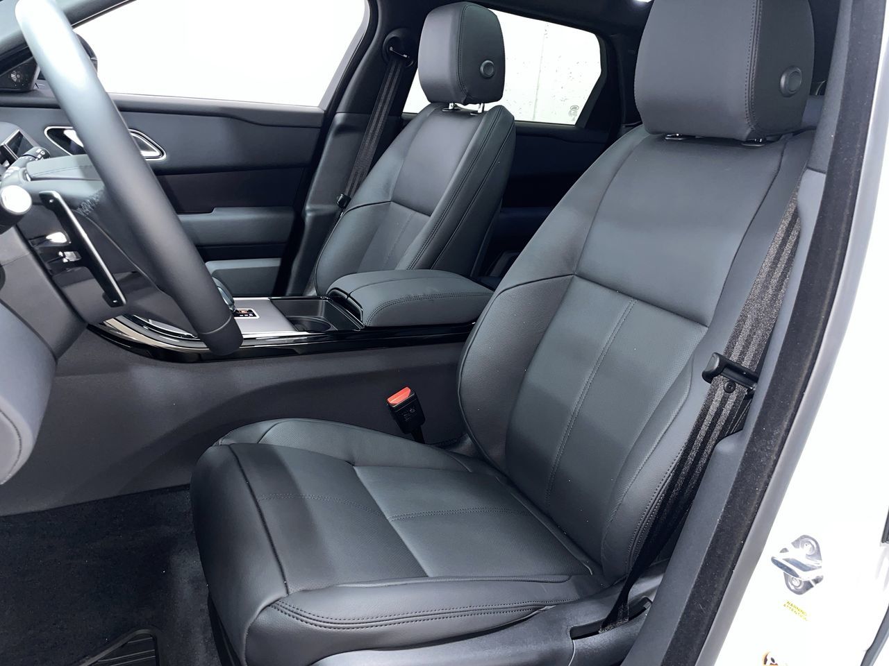 2026  Range Rover Velar