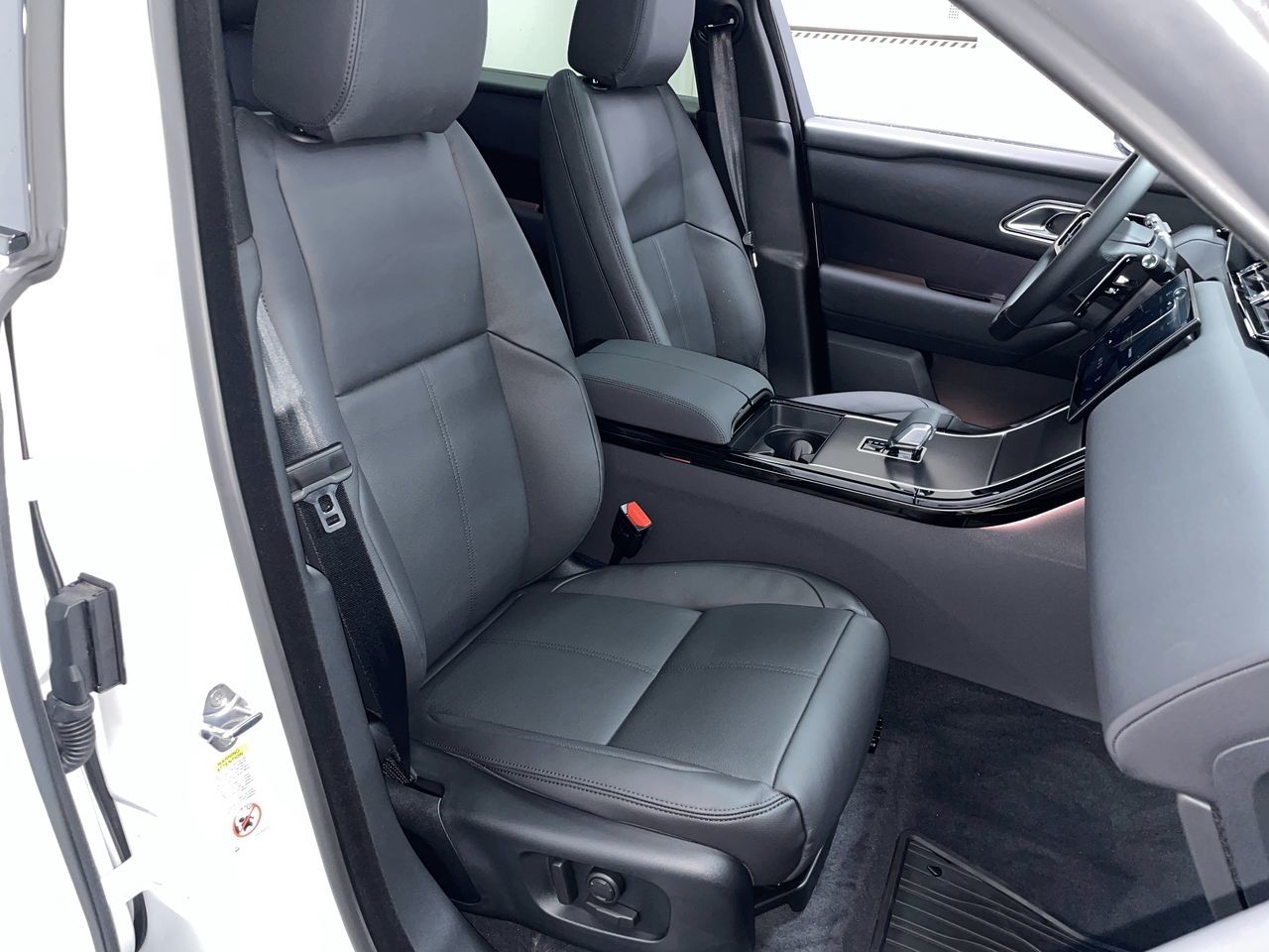 2026  Range Rover Velar