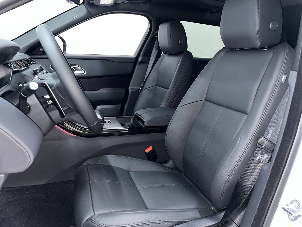 2026  Range Rover Velar