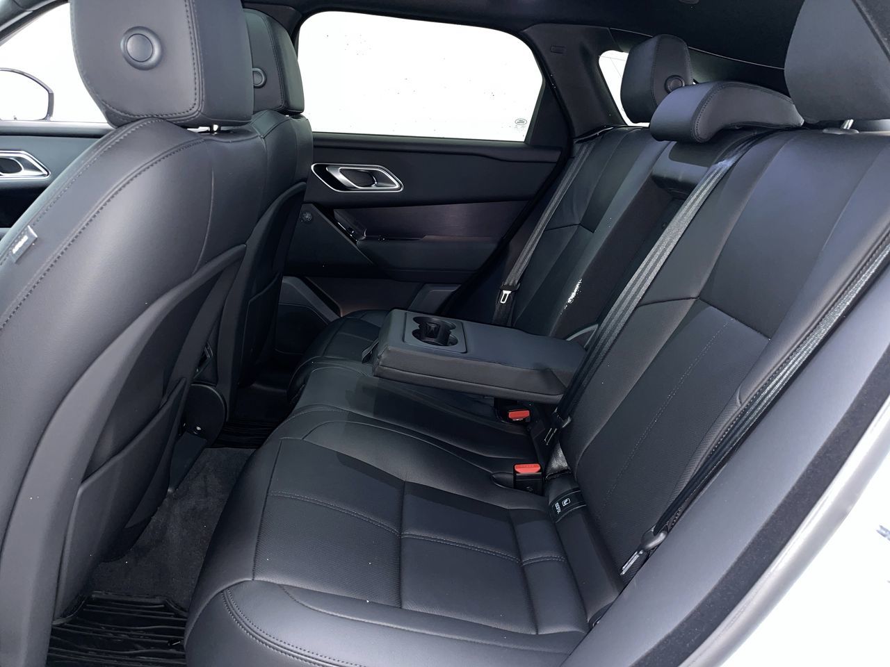 2026  Range Rover Velar