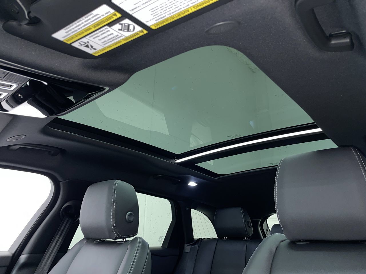 2026  Range Rover Velar
