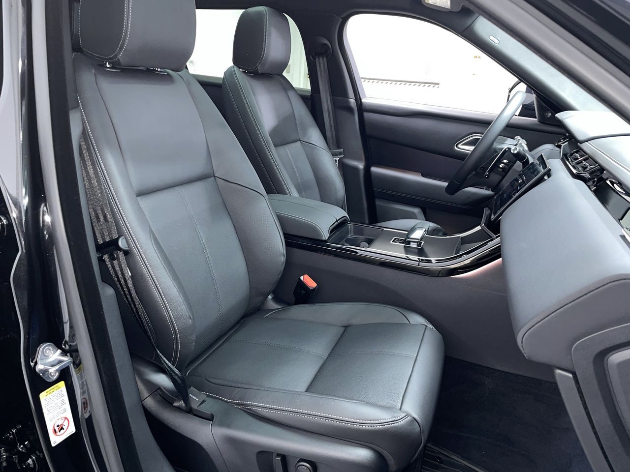 2026  Range Rover Velar