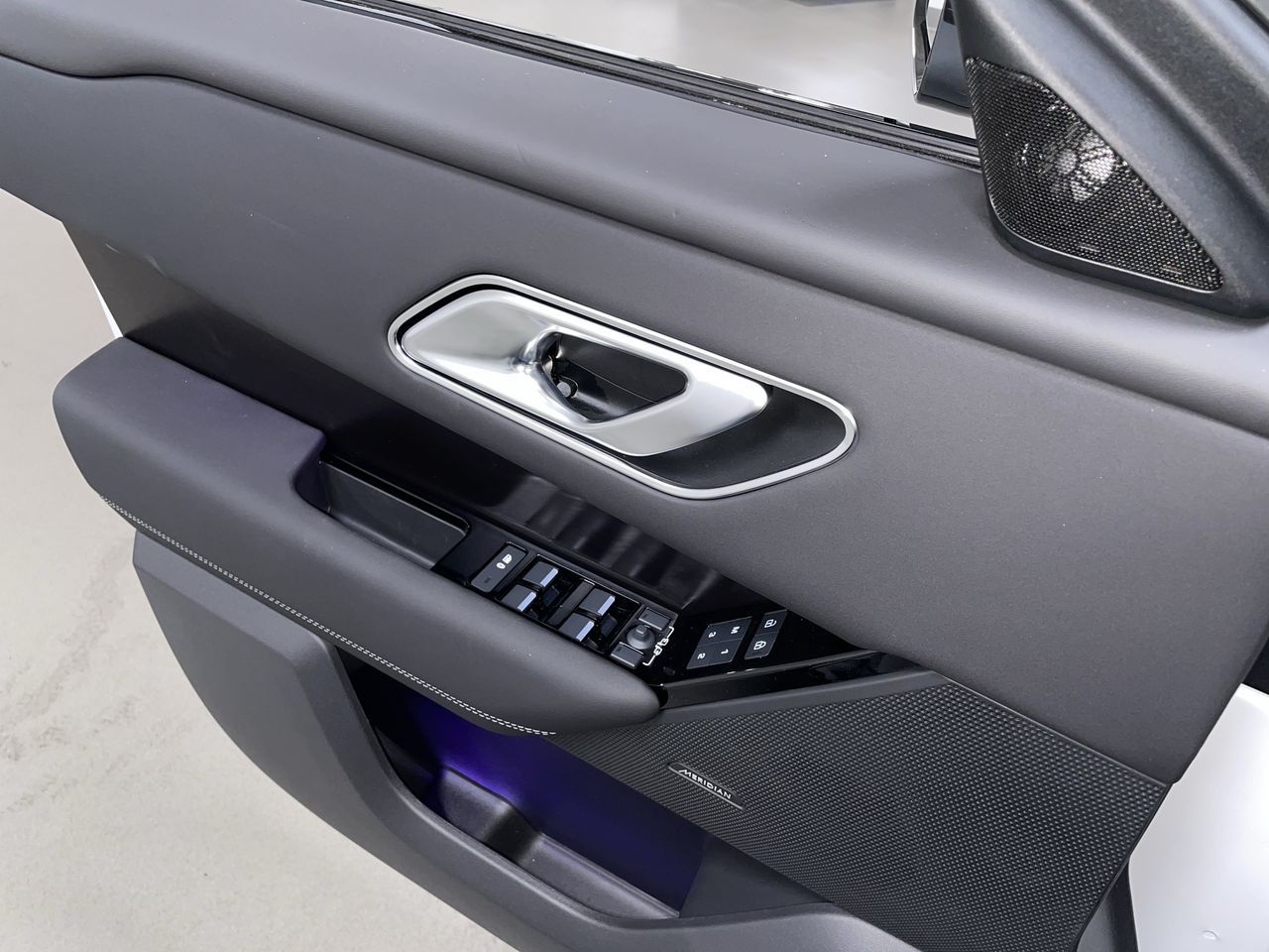 2026  Range Rover Velar