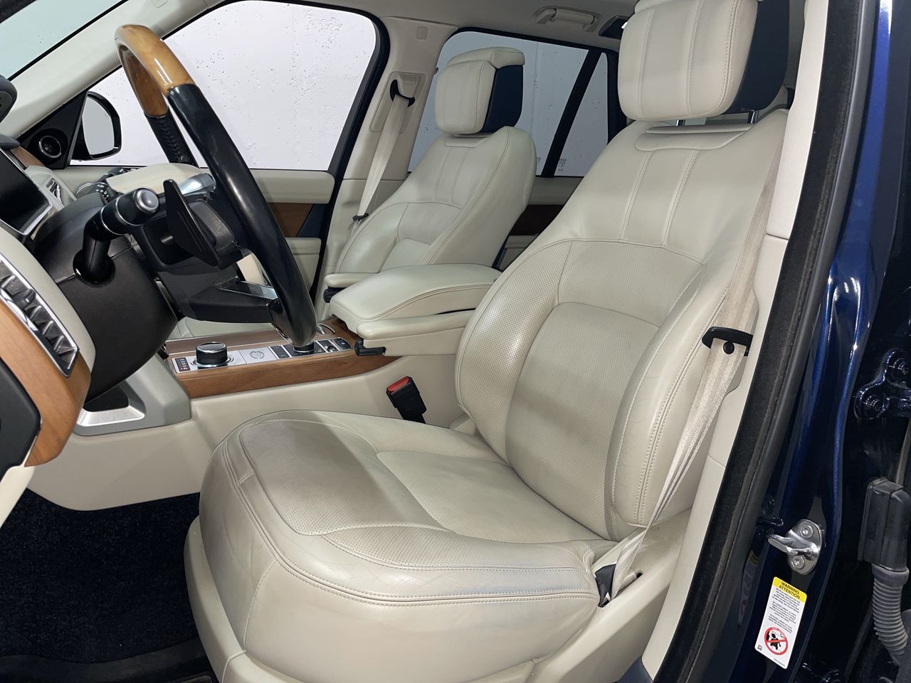2020 Land Rover Range Rover in Vancouver, British Columbia