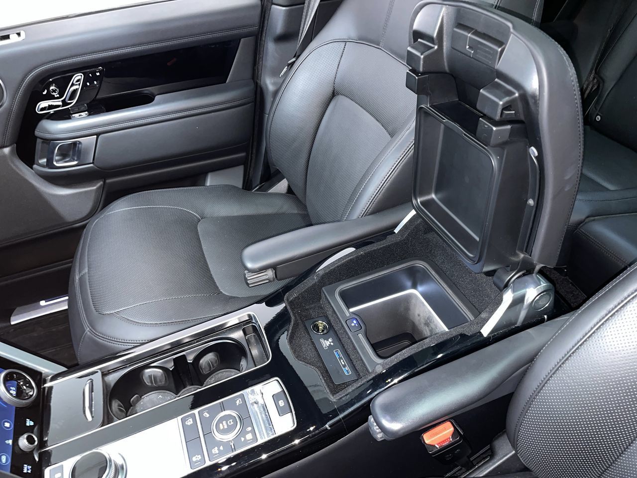 2020 Land Rover Range Rover in Vancouver, British Columbia