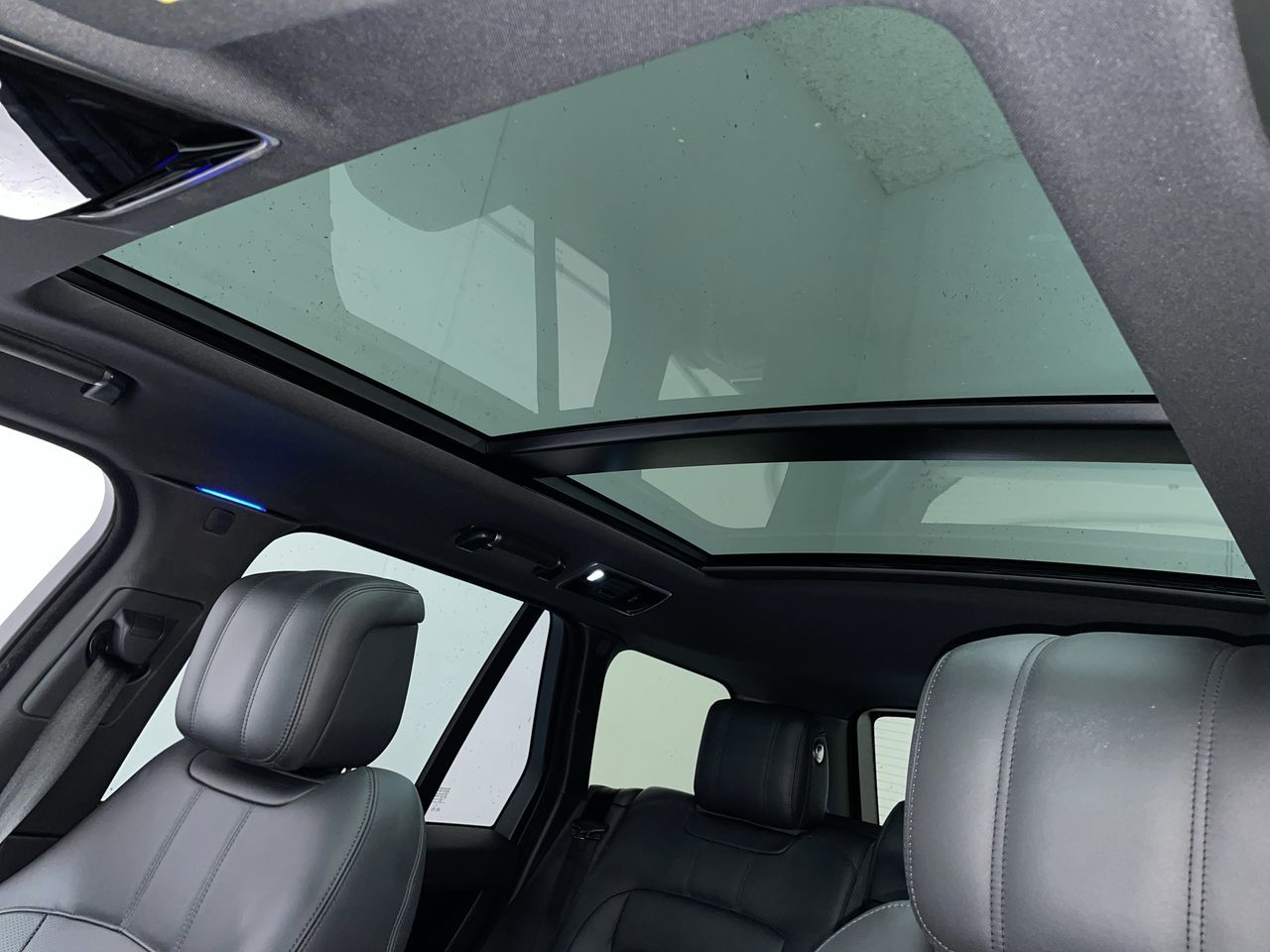 2020 Land Rover Range Rover in Vancouver, British Columbia