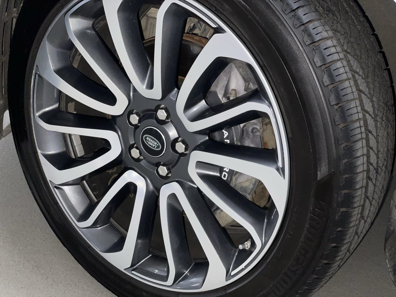 2021 Land Rover Range Rover in Vancouver, British Columbia