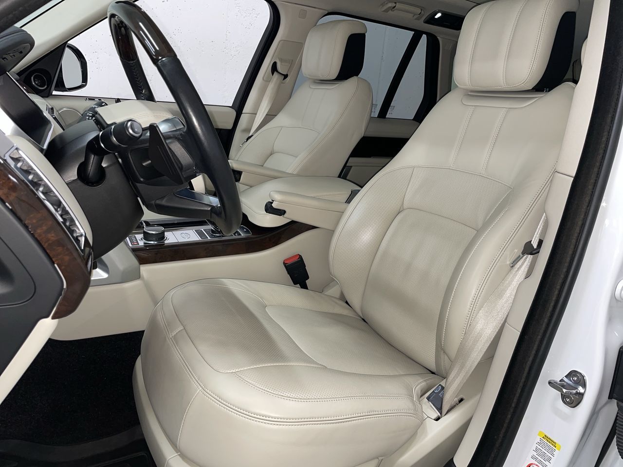 2021 Land Rover Range Rover in Vancouver, British Columbia