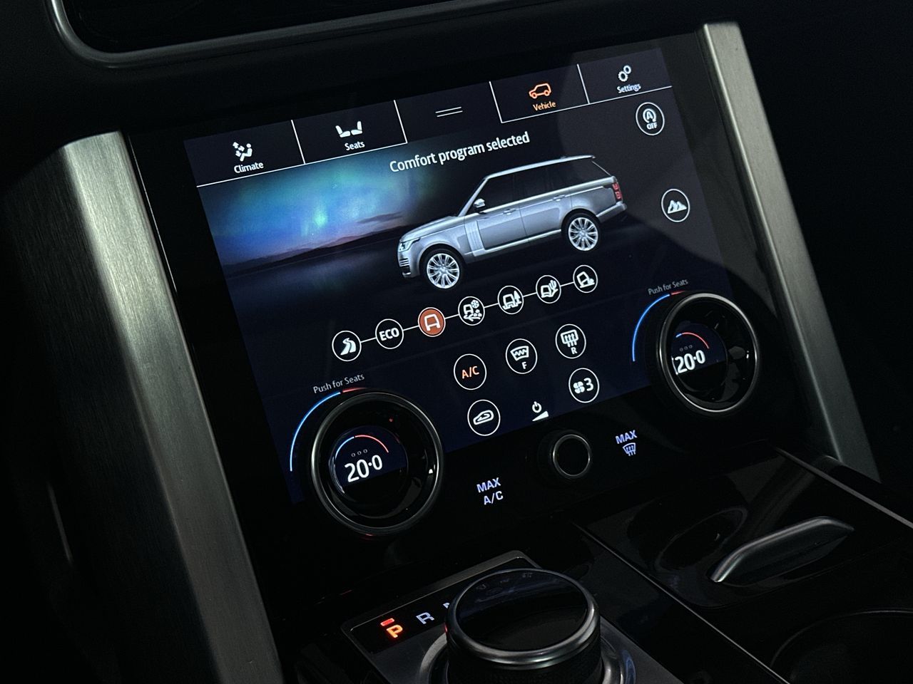 2022  Range Rover