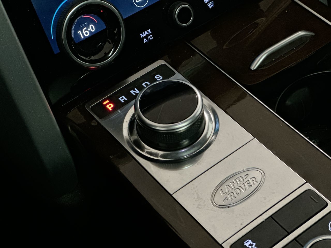 2022  Range Rover