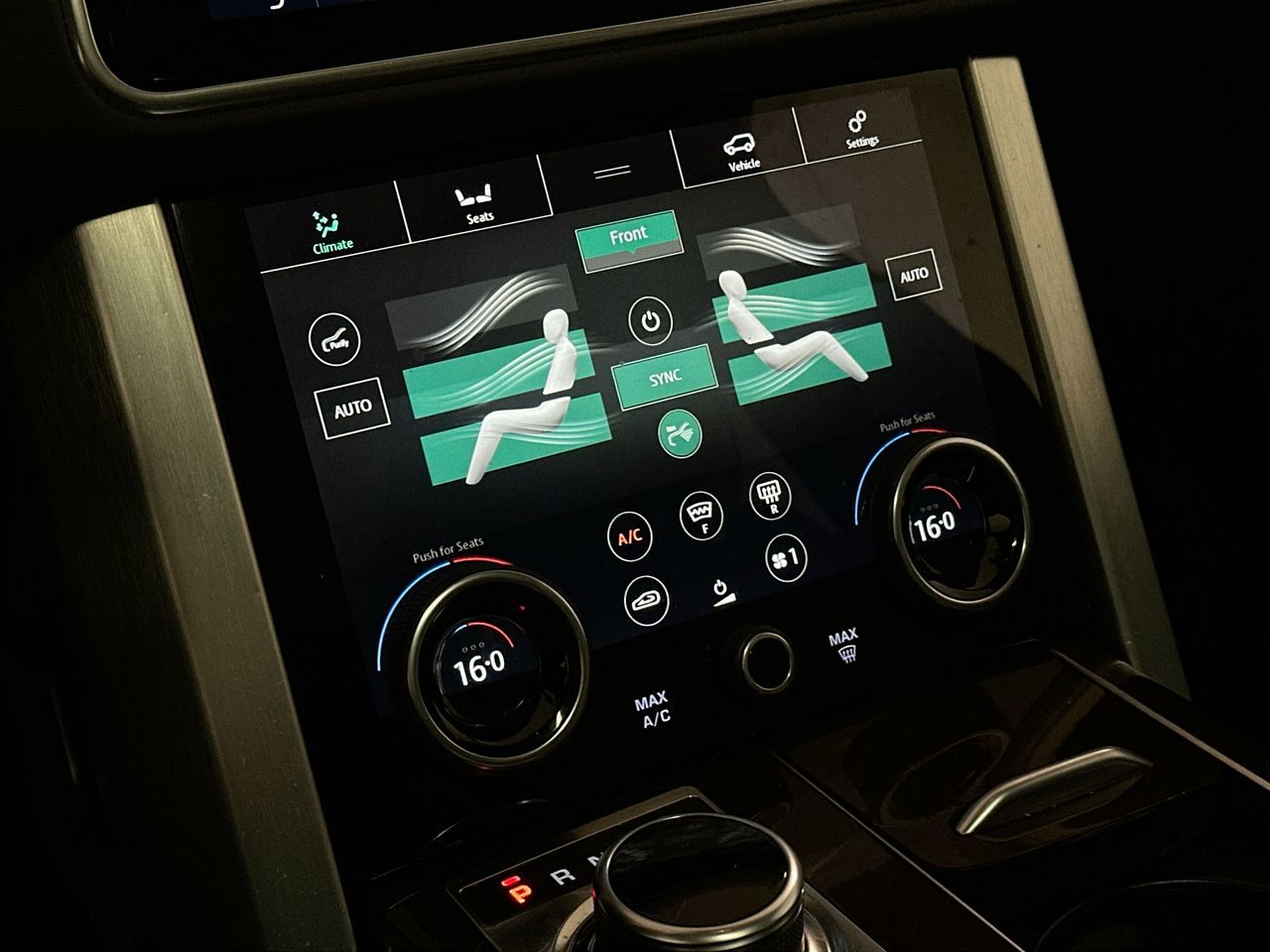 2022  Range Rover