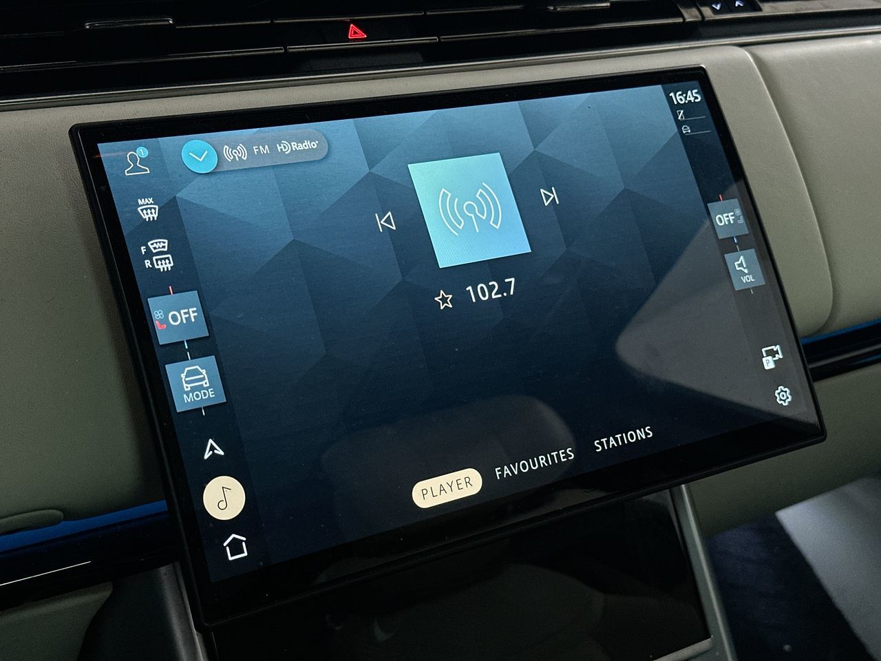 2025 Land Rover Range Rover