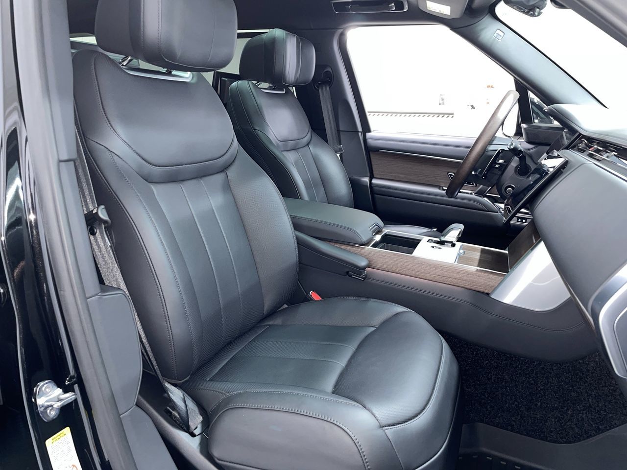 2025 Land Rover Range Rover