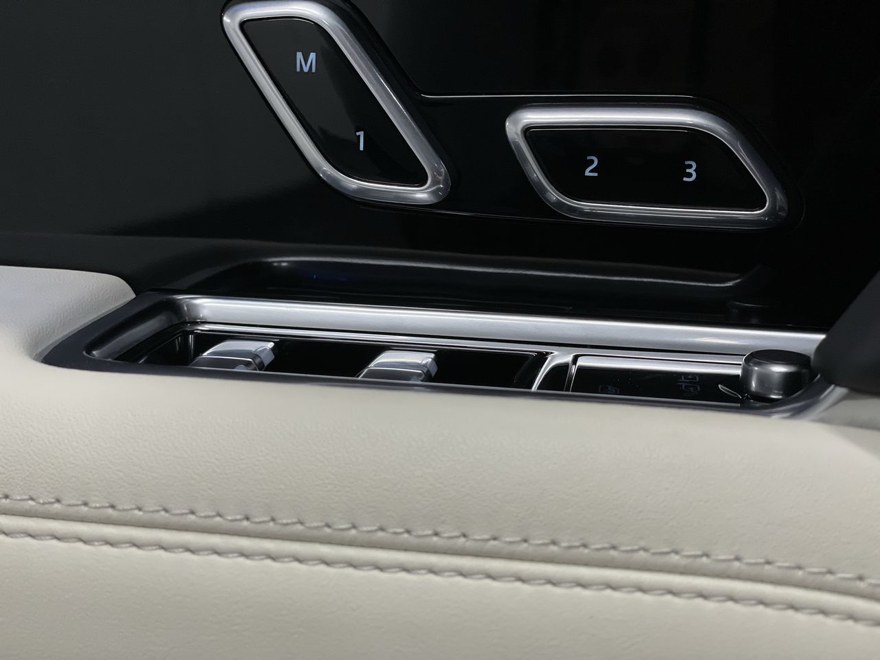 2025  Range Rover