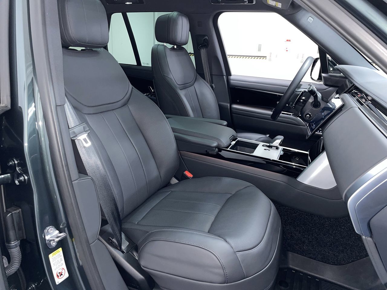 2025 Land Rover Range Rover