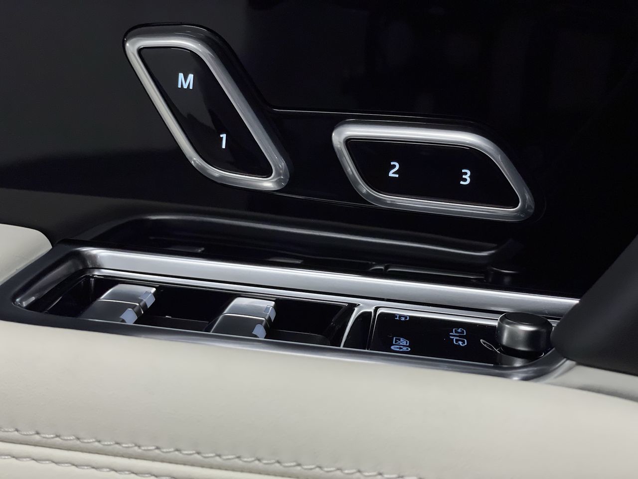2026  Range Rover