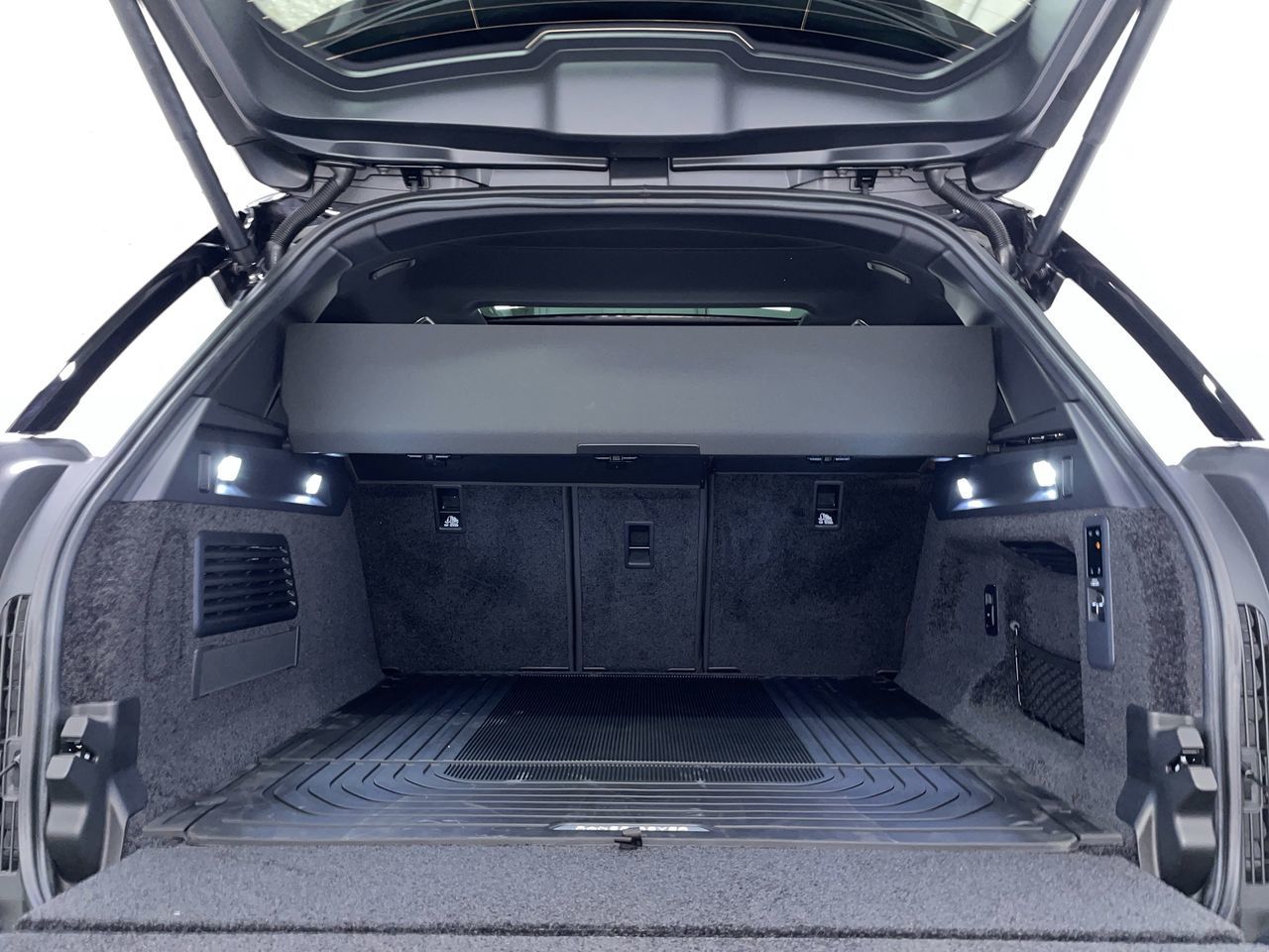 2026  Range Rover