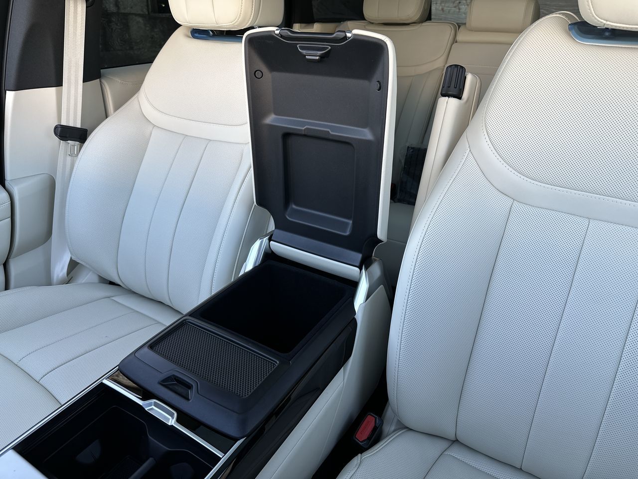 2026  Range Rover
