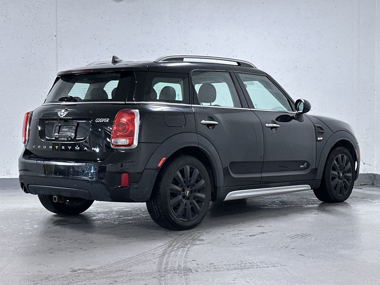 2018  COOPER Countryman ALL4
