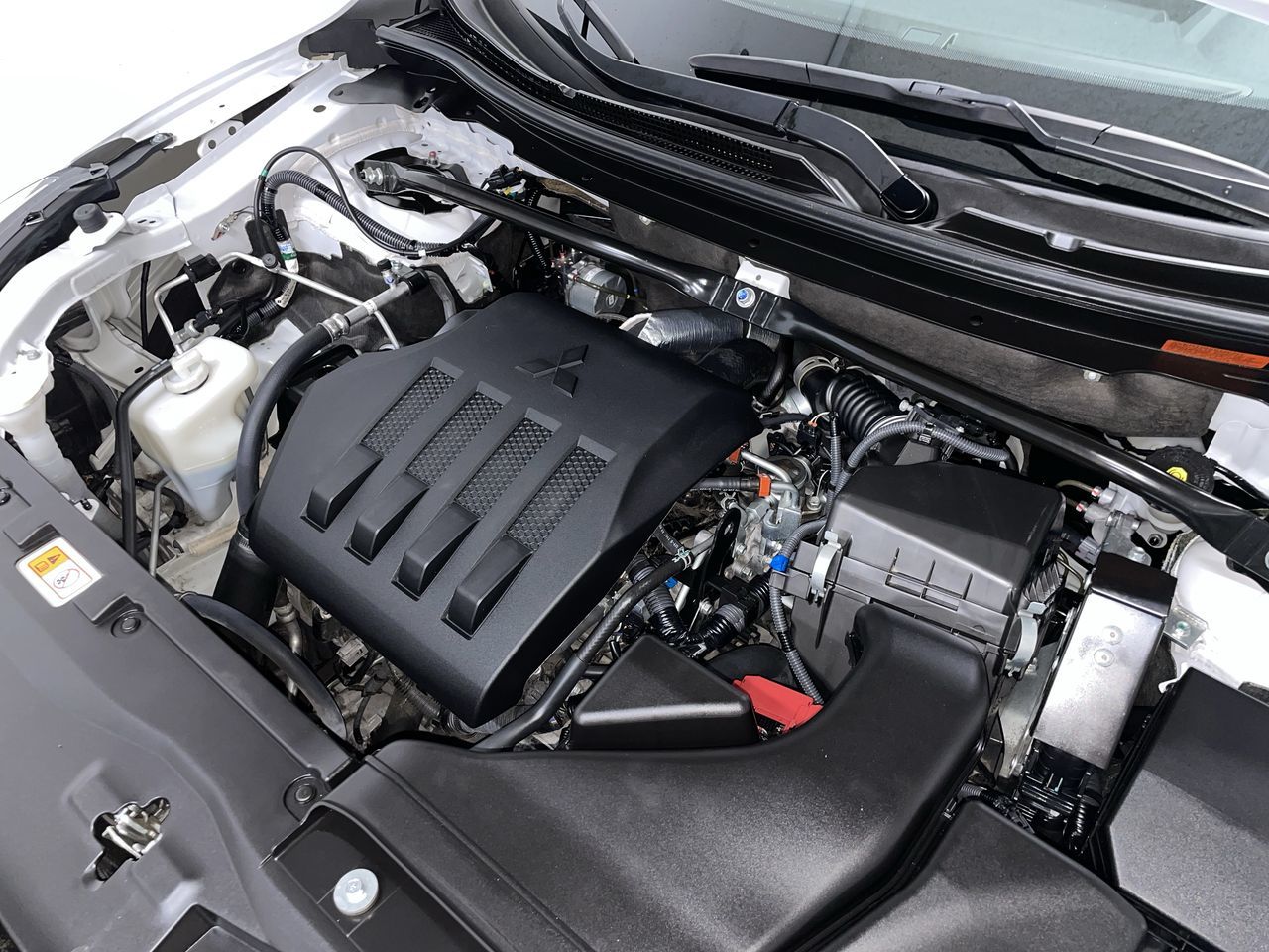 2023 Mitsubishi ECLIPSE CROSS in Vancouver, British Columbia