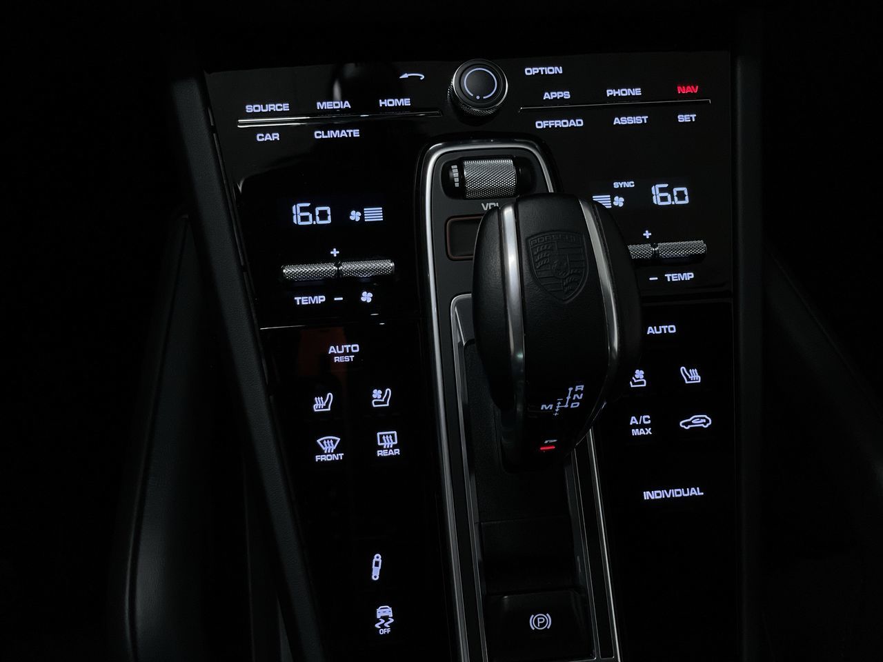 2023 Porsche Cayenne e-Hybrid