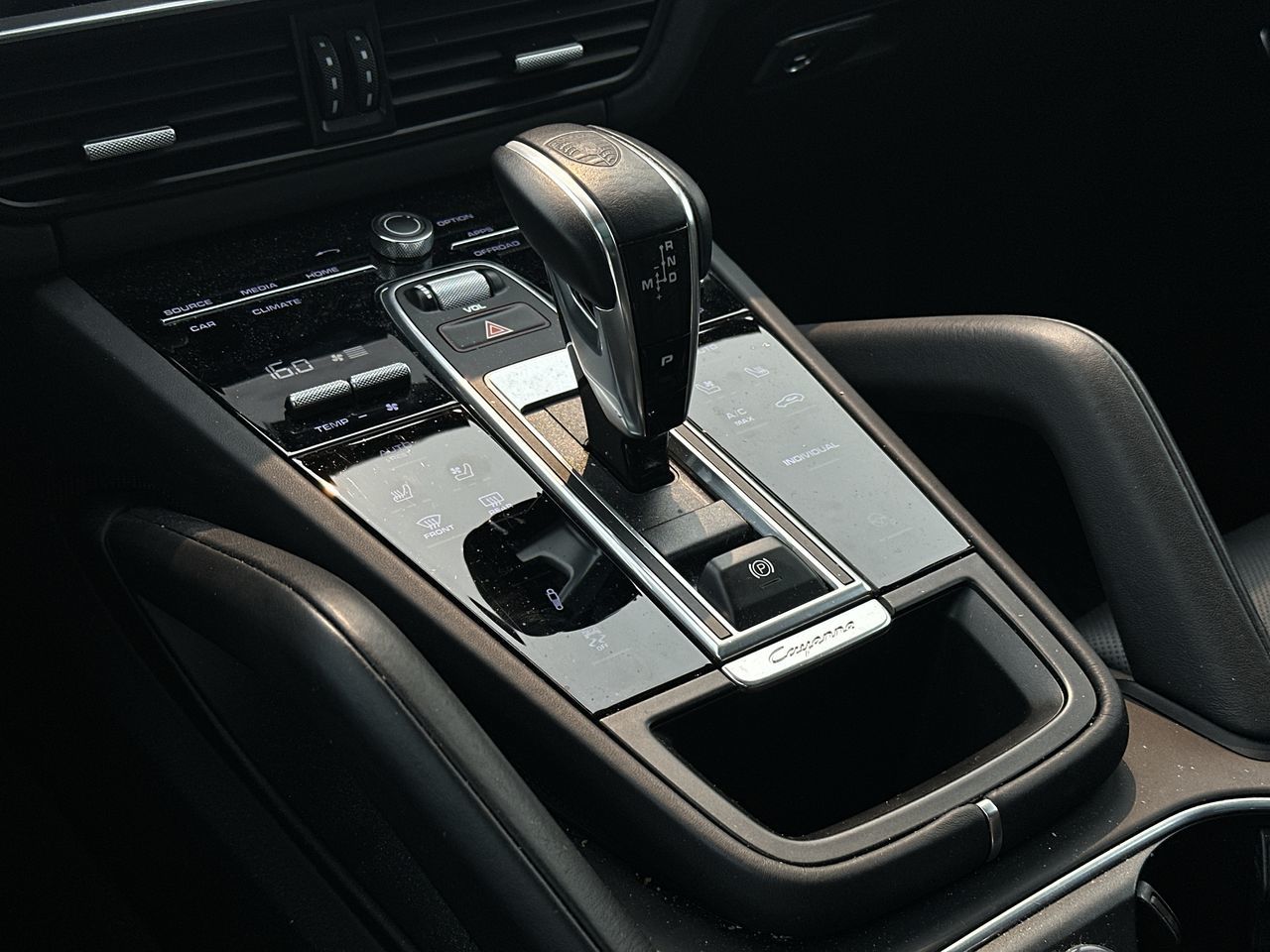2023 Porsche Cayenne e-Hybrid