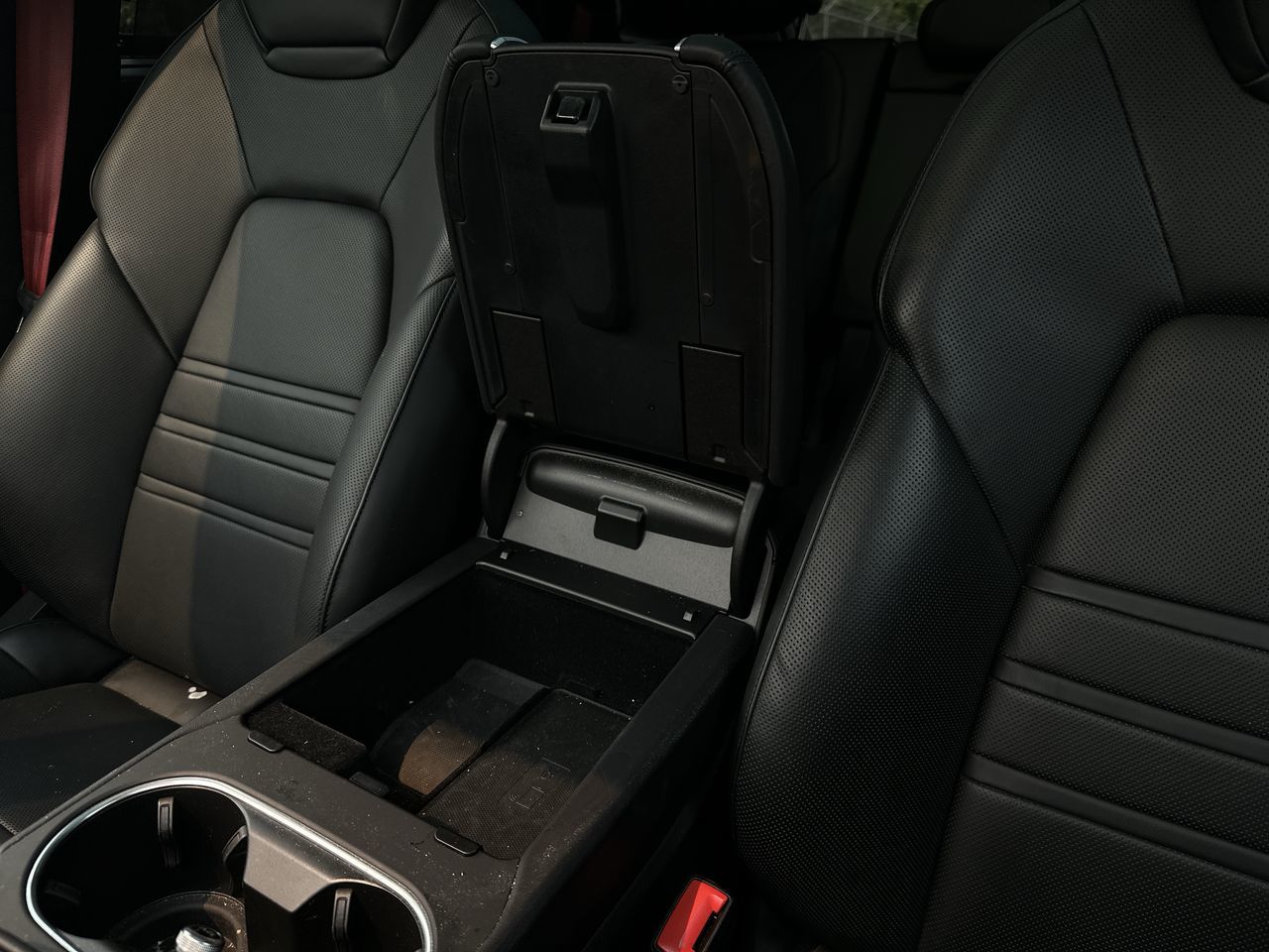 2023 Porsche Cayenne e-Hybrid