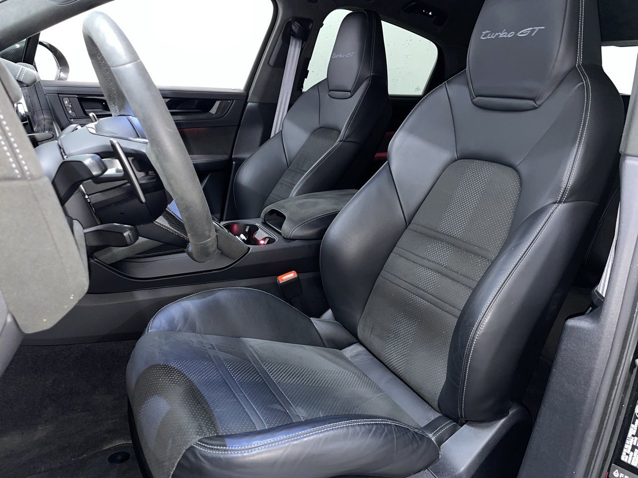 2024 Porsche Cayenne