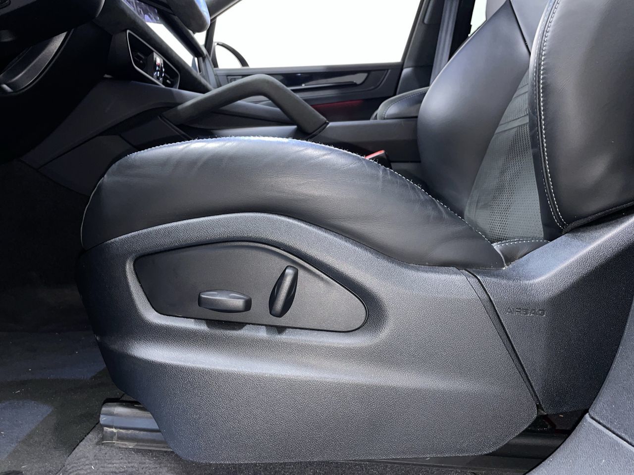2024 Porsche Cayenne