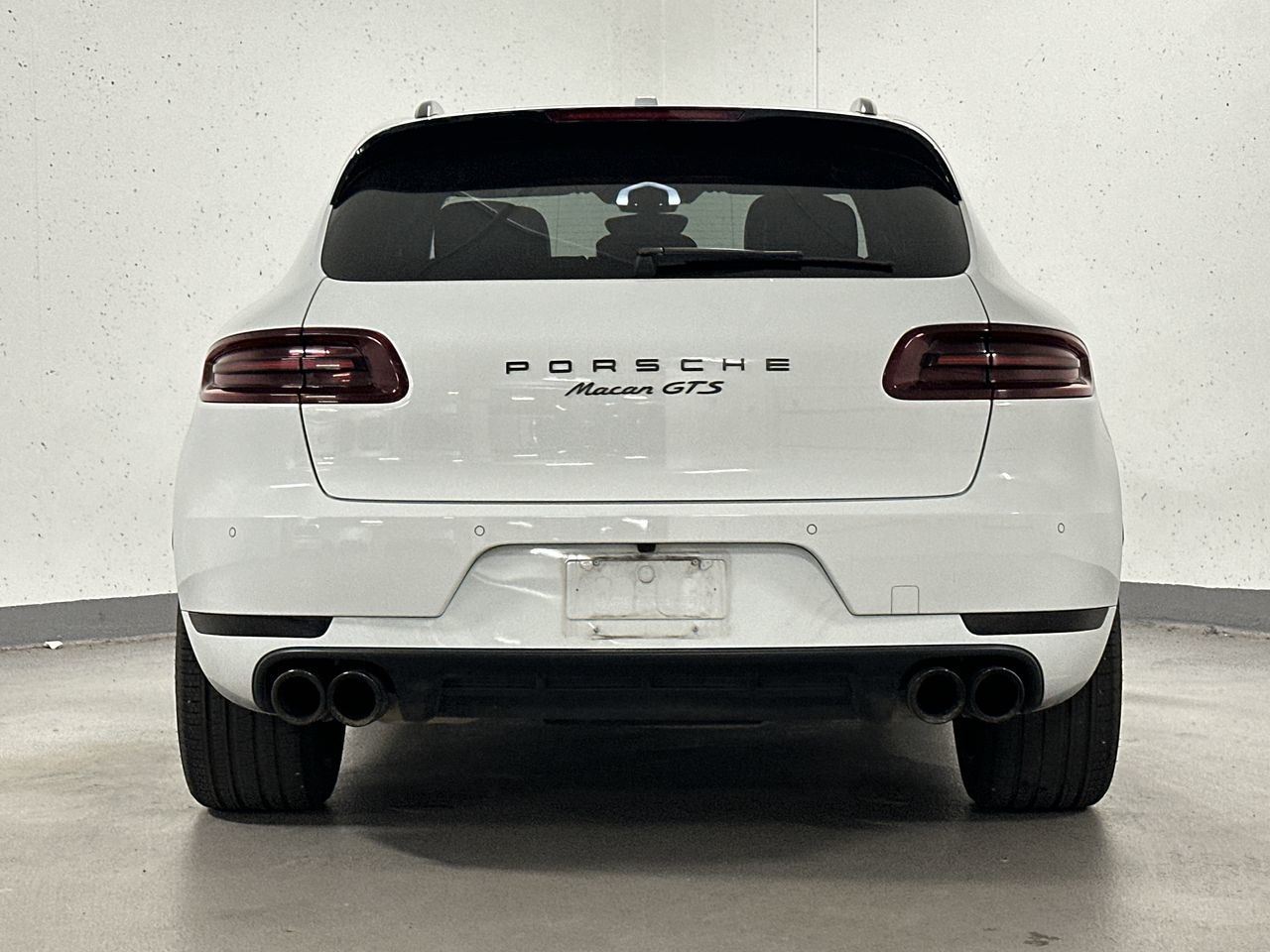 2018  Macan
