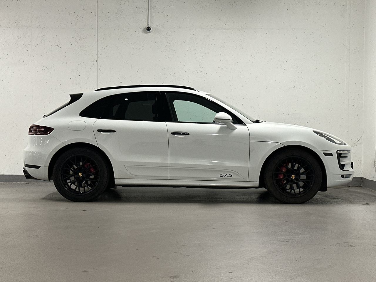 2018  Macan
