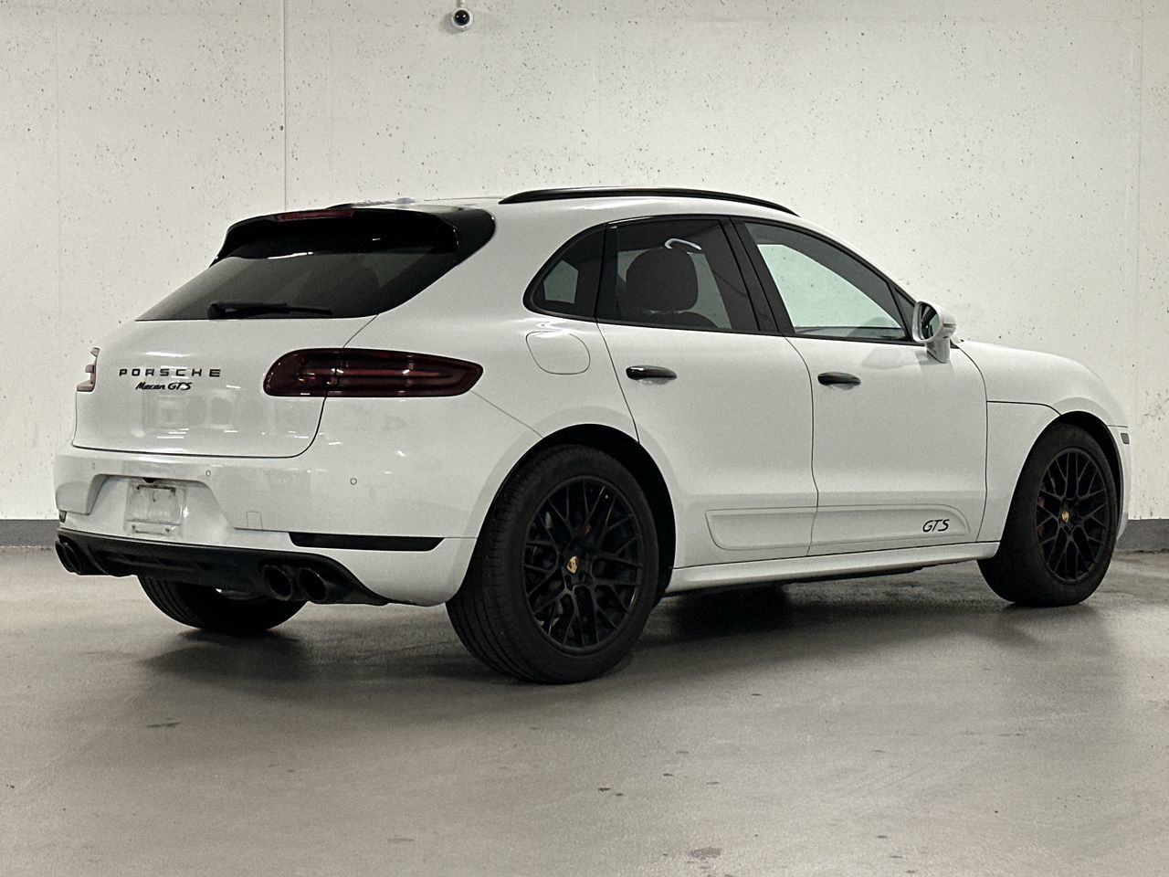 2018  Macan