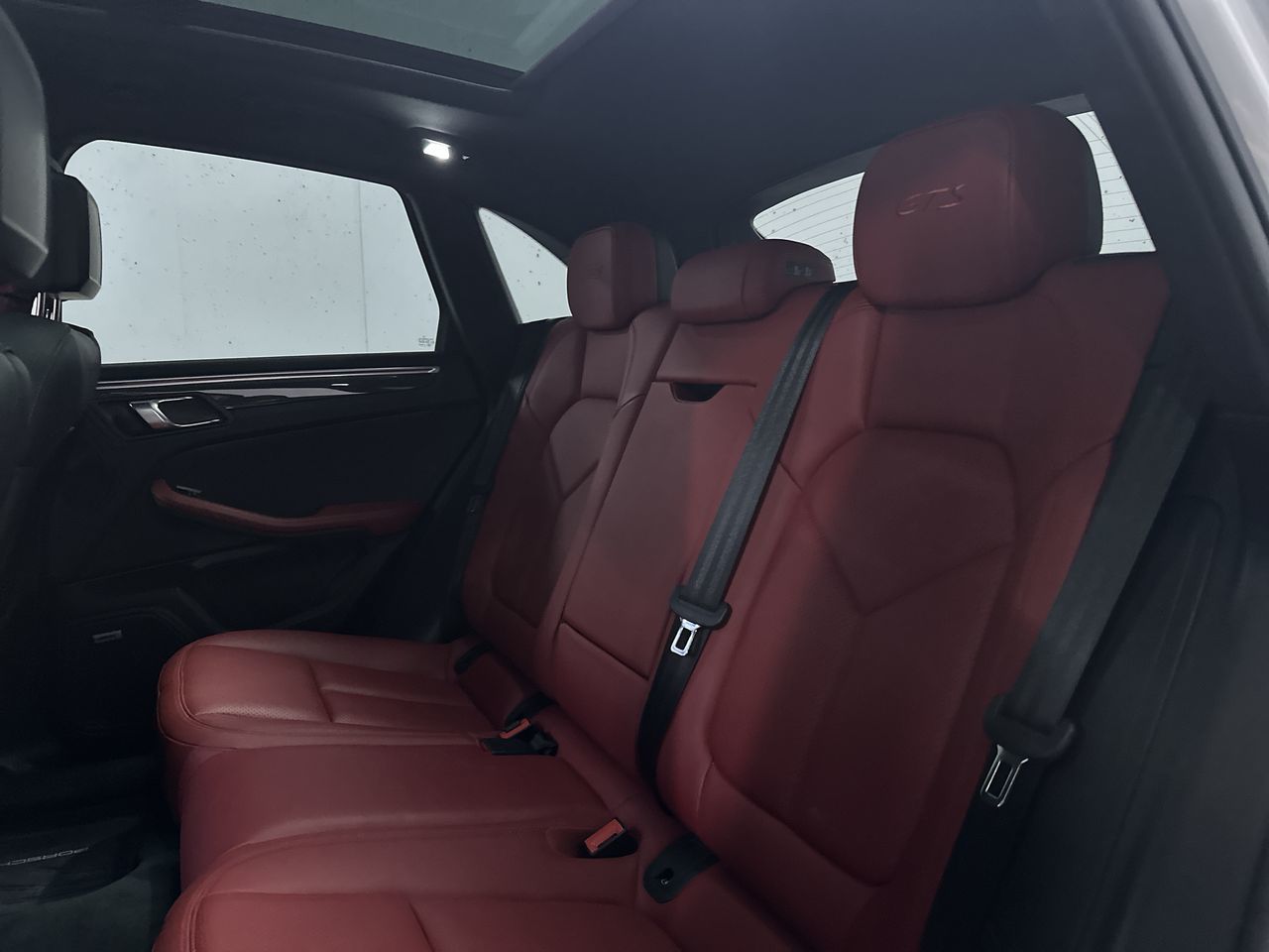 2018  Macan