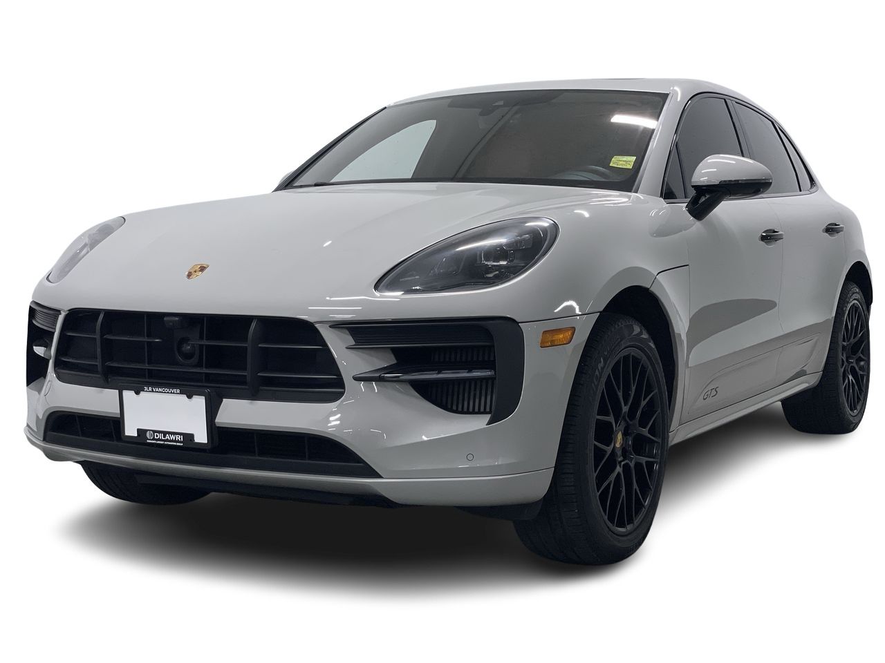 2021  Macan