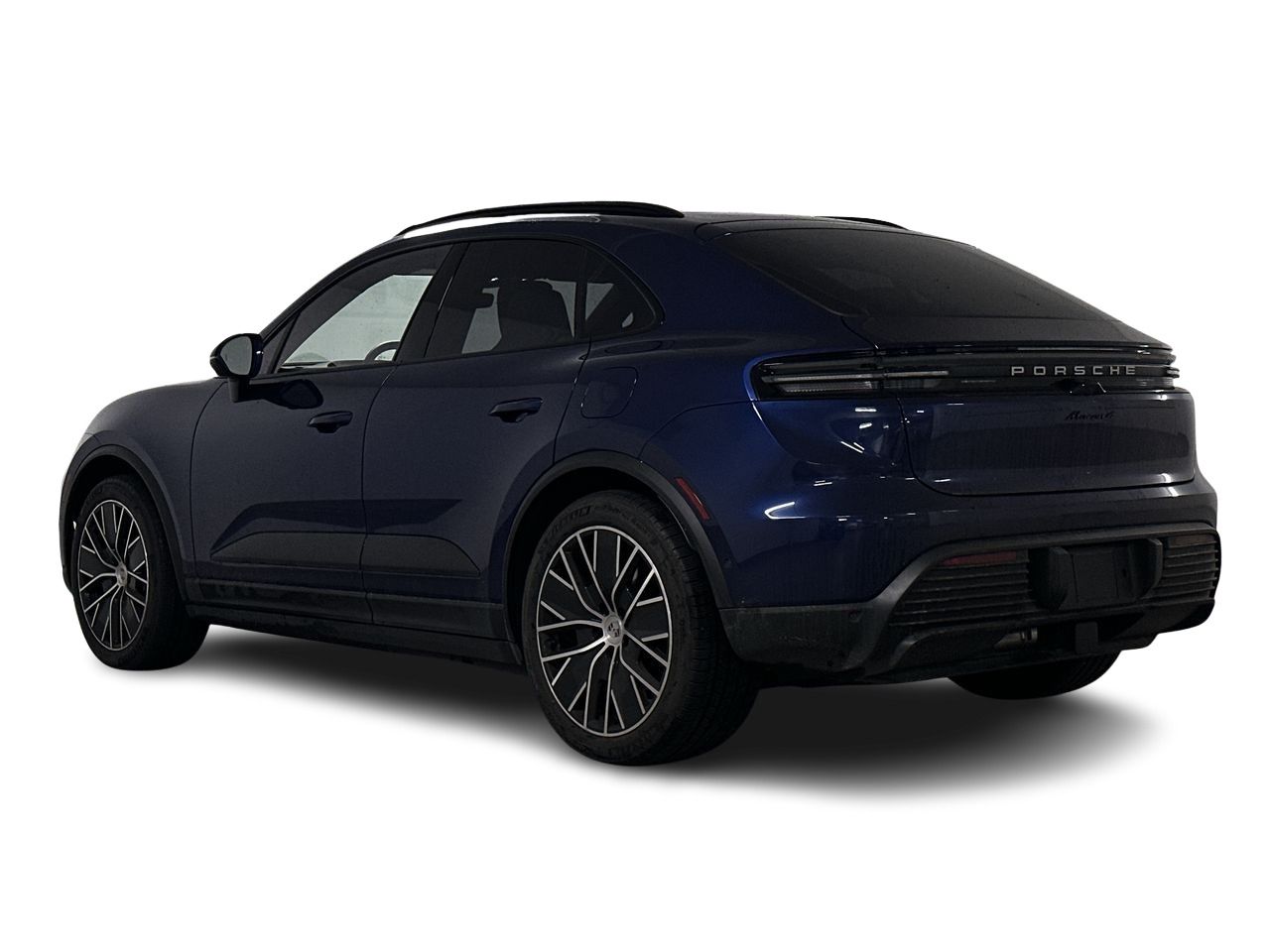 2024  Macan