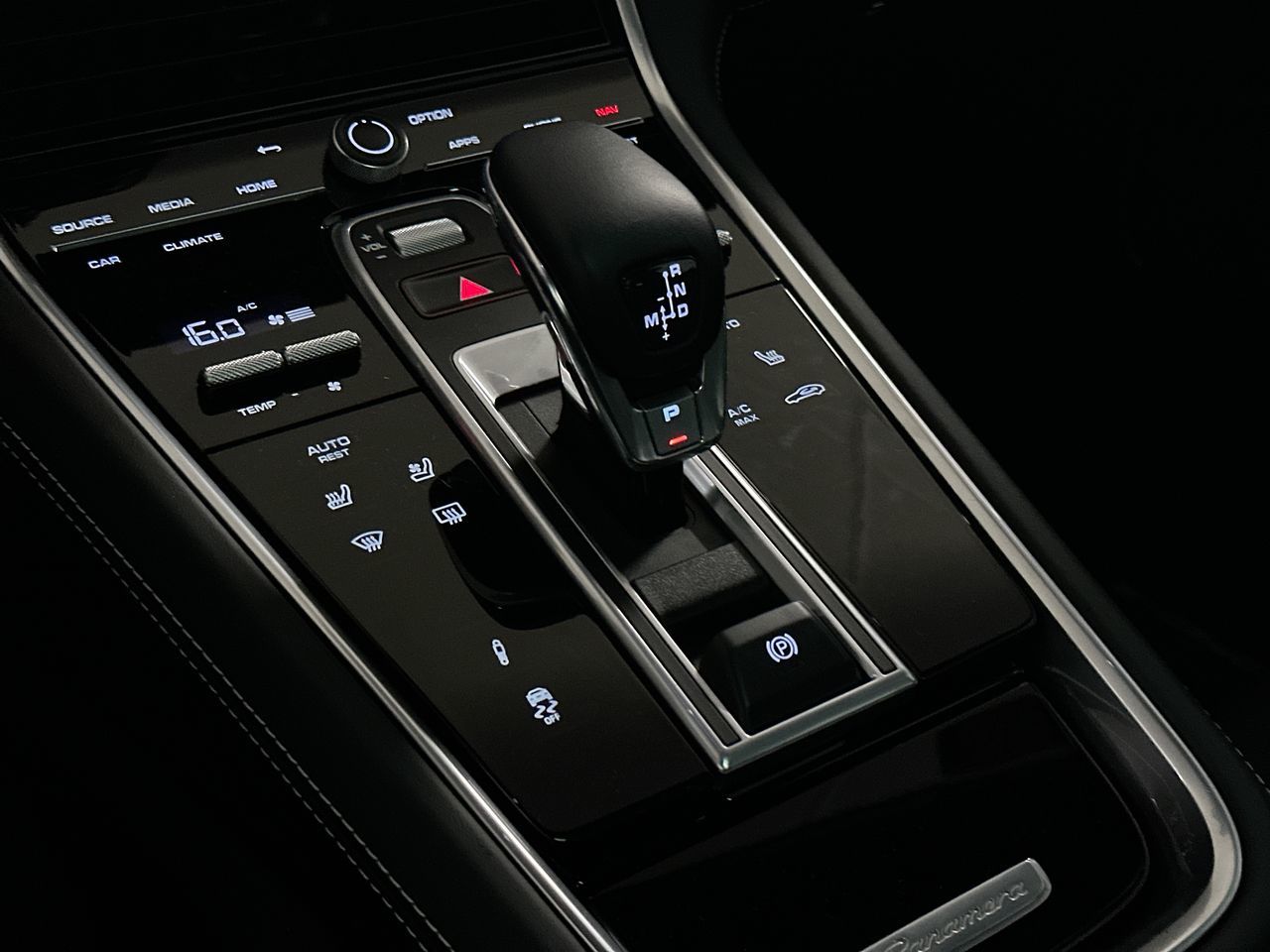 2023  Panamera