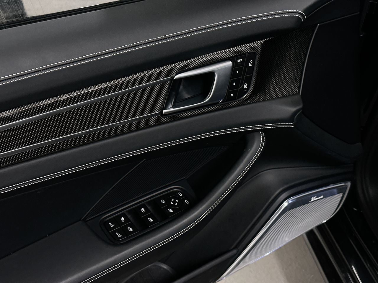 2023  Panamera
