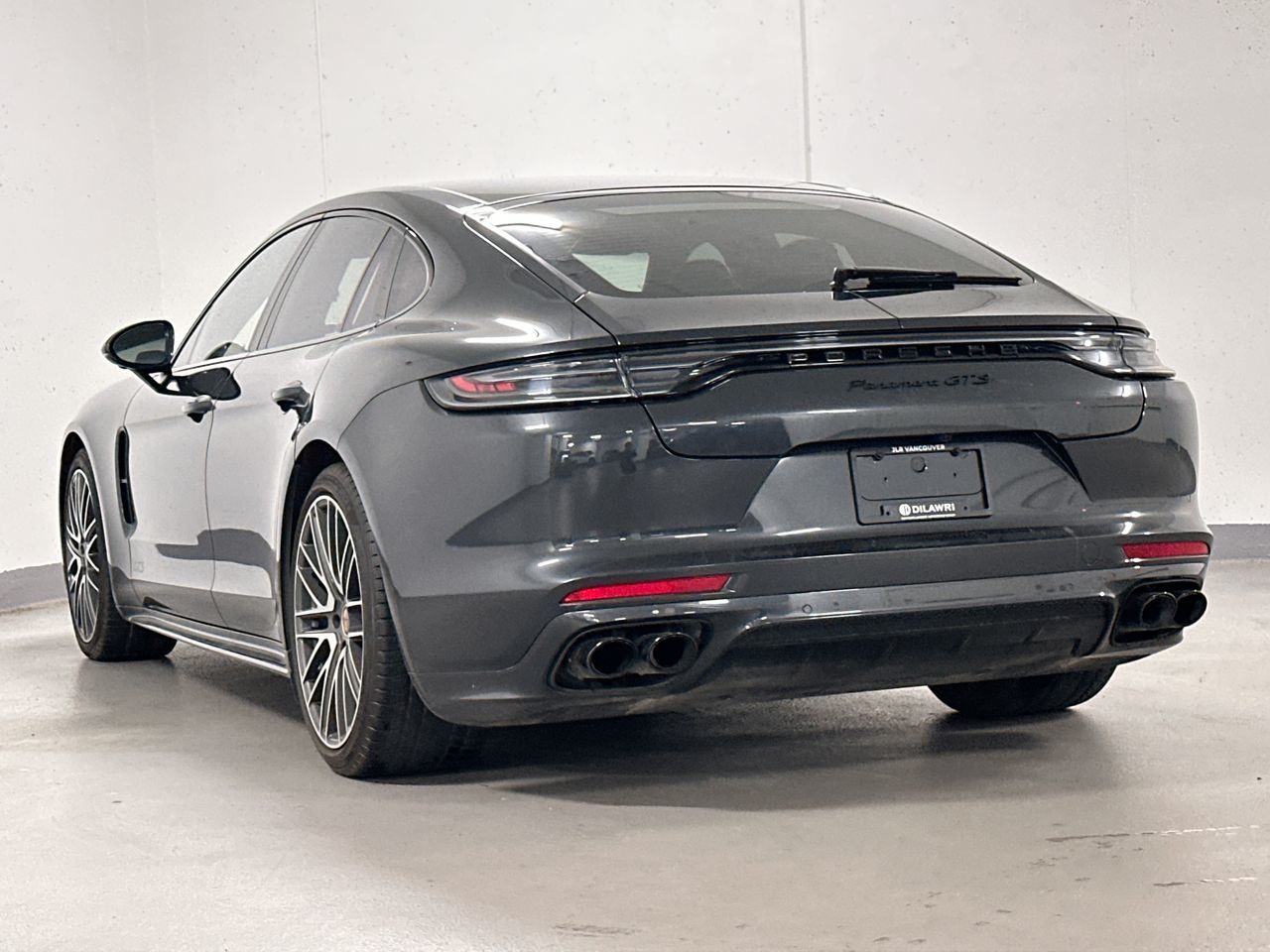 2023  Panamera