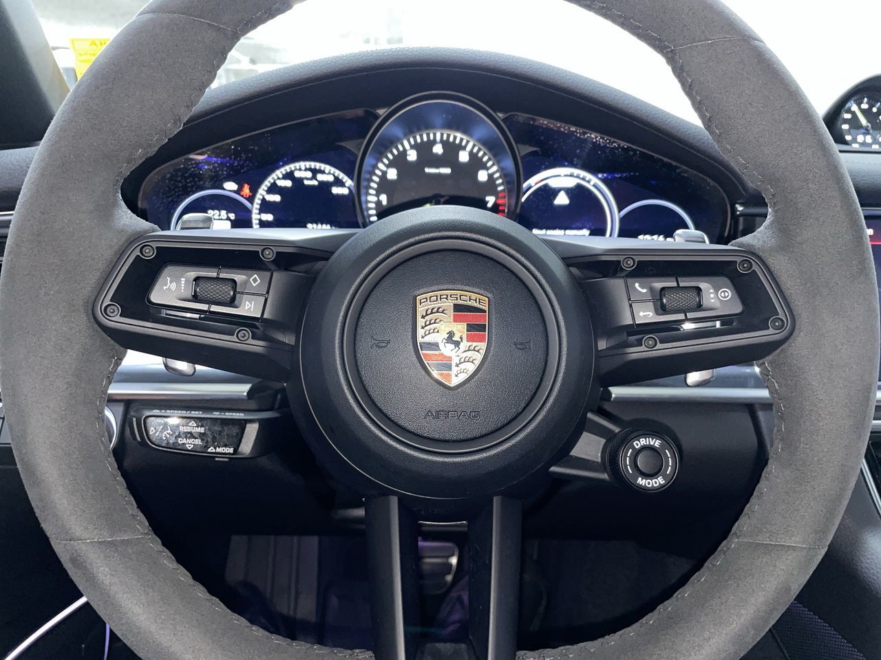 2023  Panamera