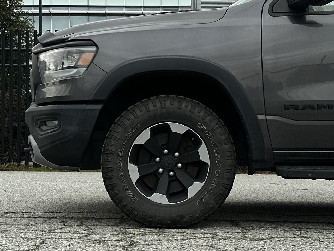 2020 Ram RAM 1500 Crew Cab 4x4 (DT) in Vancouver, British Columbia