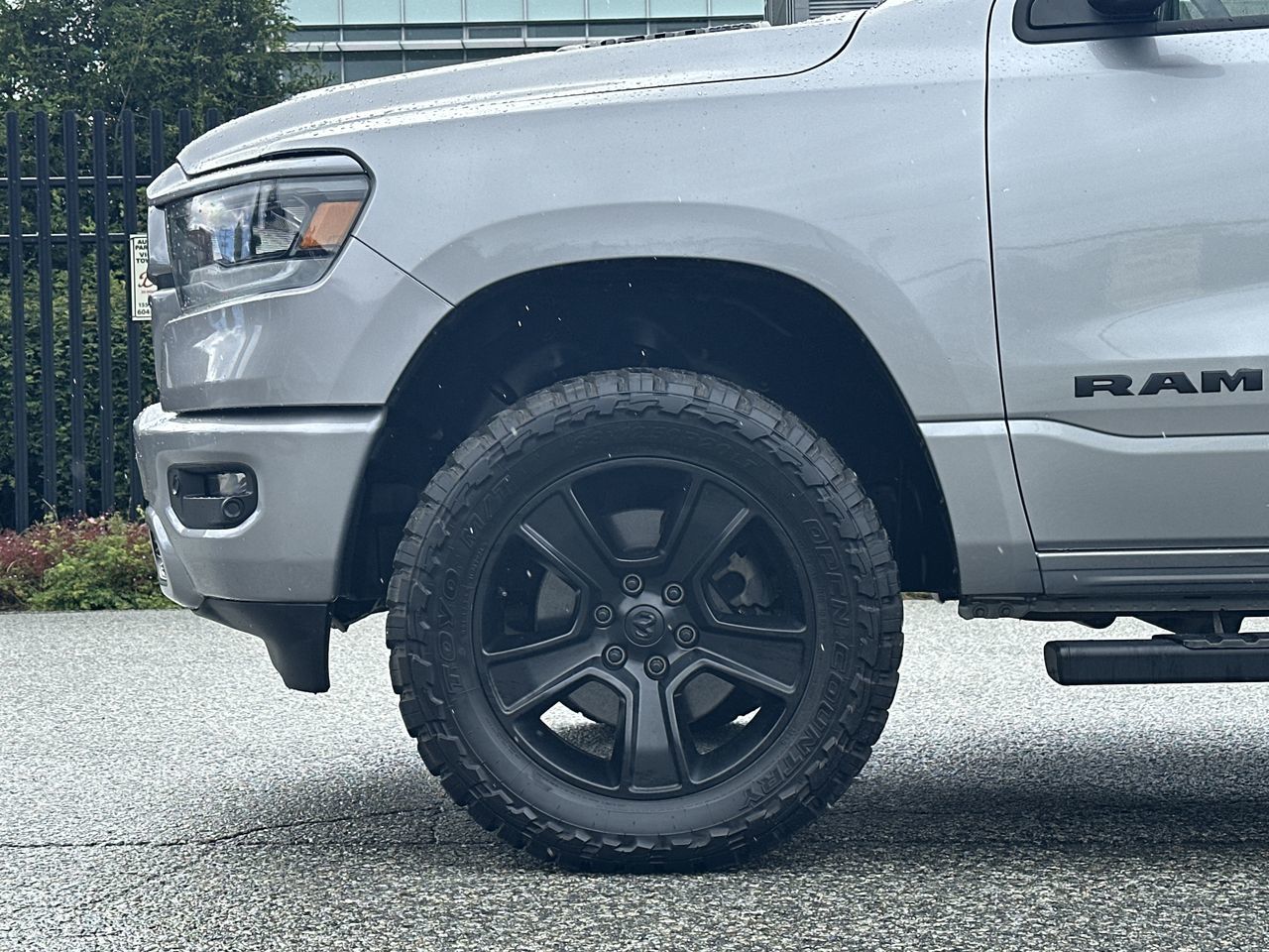 2022  RAM 1500 Crew Cab 4x4 (DT)