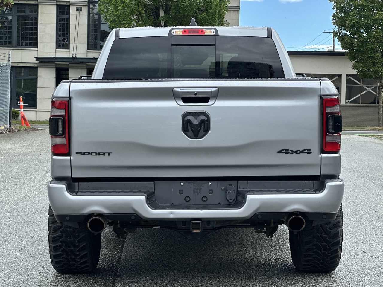 2022  RAM 1500 Crew Cab 4x4 (DT)