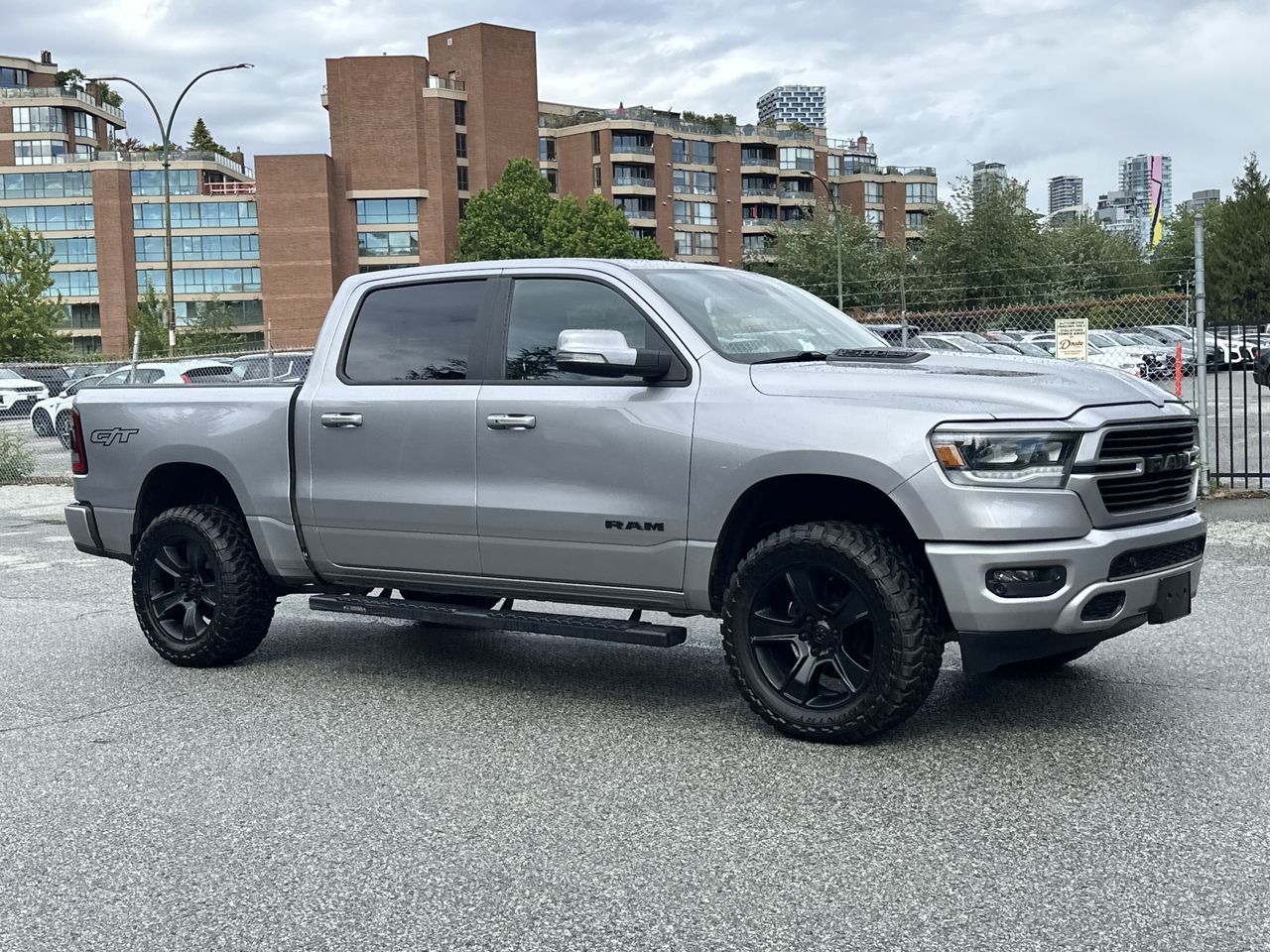 2022  RAM 1500 Crew Cab 4x4 (DT)