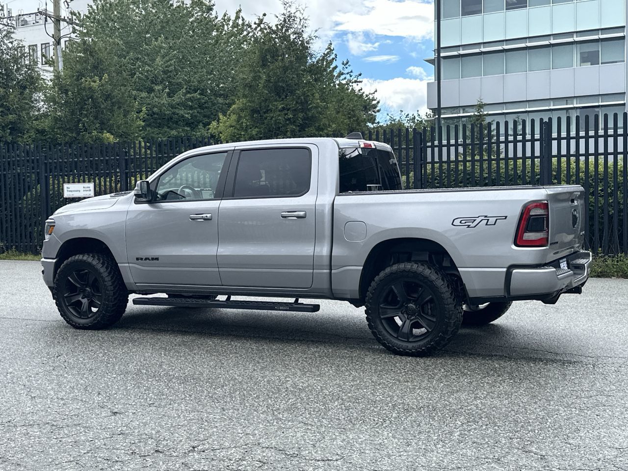 2022  RAM 1500 Crew Cab 4x4 (DT)