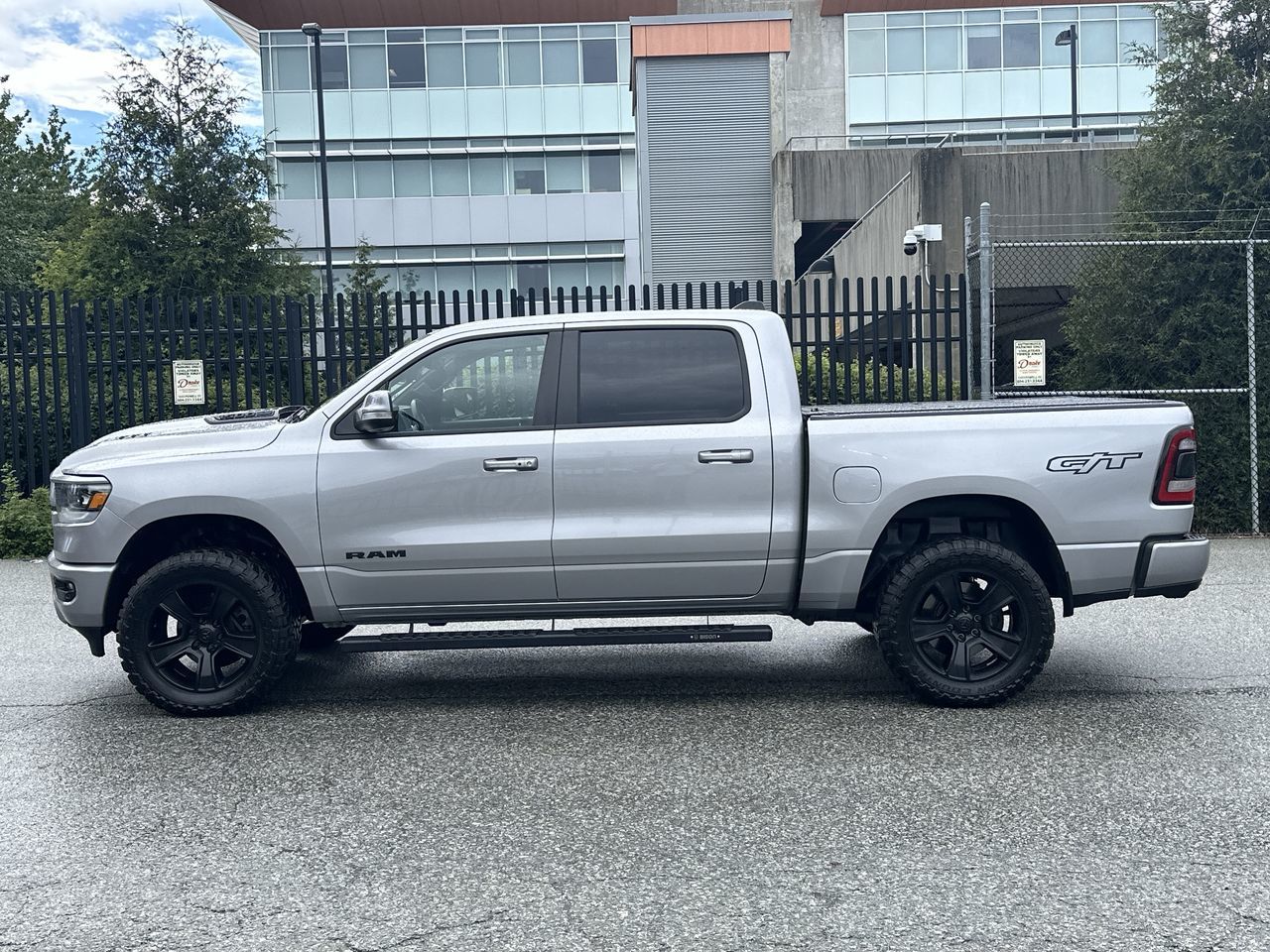 2022  RAM 1500 Crew Cab 4x4 (DT)